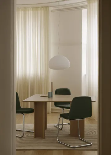 Brink Chair Cantilever Base stol - Svart - Muuto