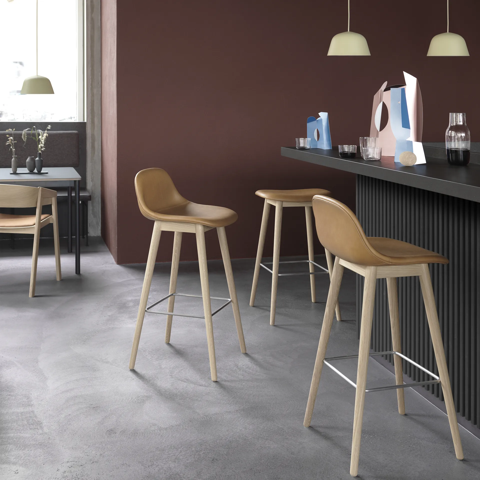 Fiber counter stool barpall 65 cm, Grey Muuto