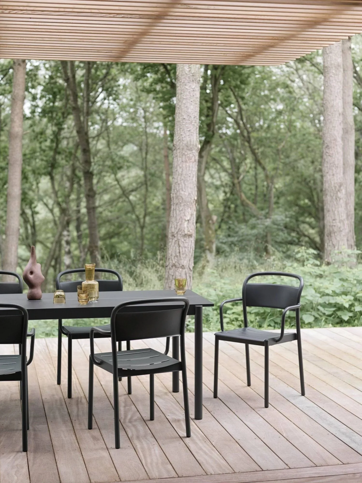 Linear steel table bord 220x90 cm, Black (RAL 7021) Muuto
