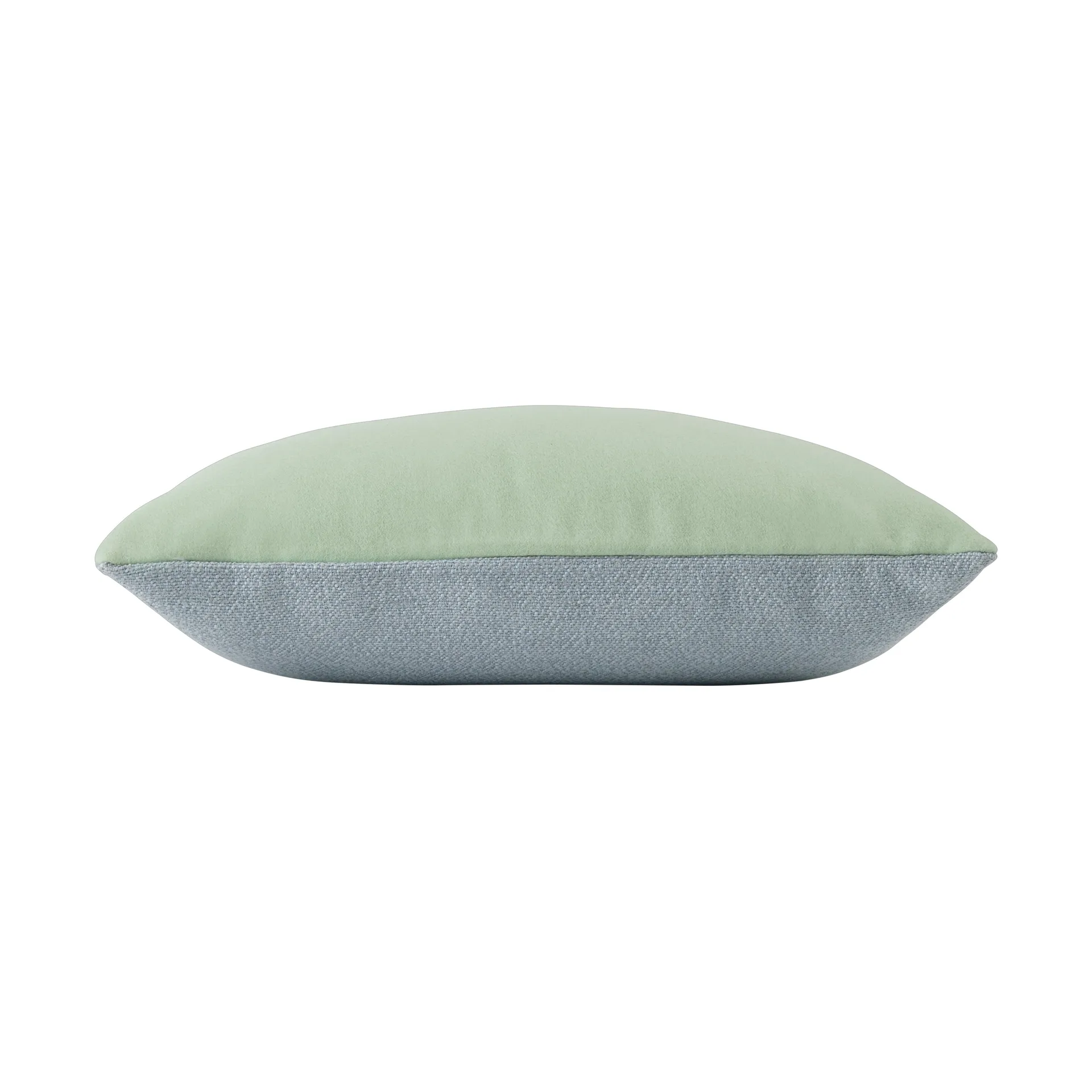 Mingle kudde 35x55 cm, Light Blue-Mint Muuto