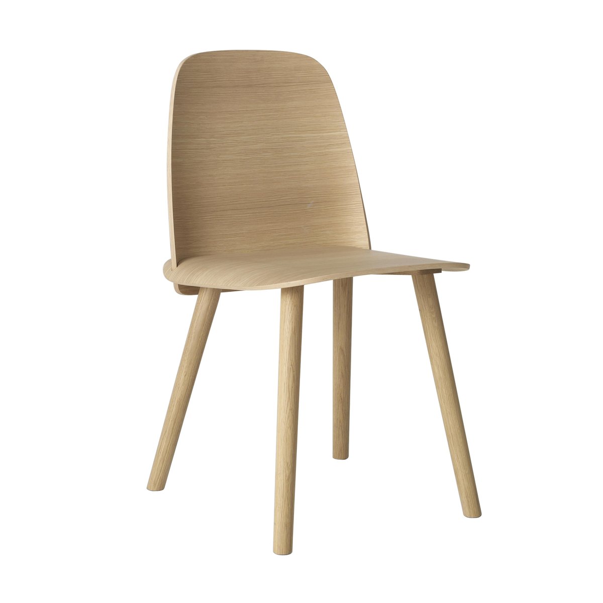 Muuto Nerd stol Oak | Skandinavisk Design | Stolar | Brun