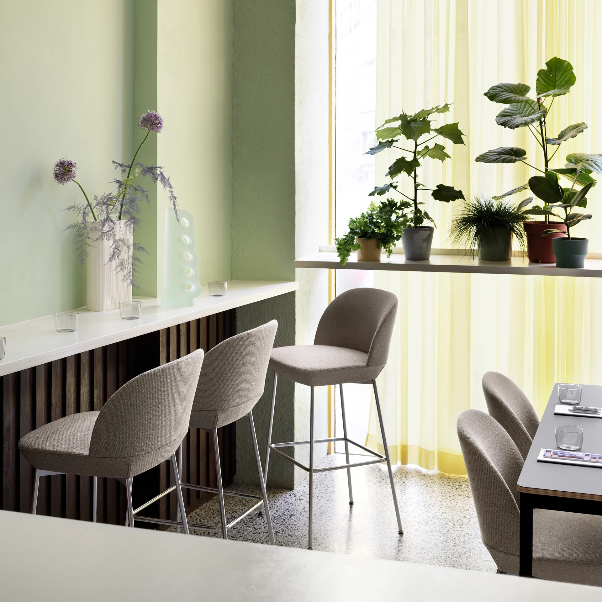 Oslo barstol kromade ben, Ocean 32 Muuto