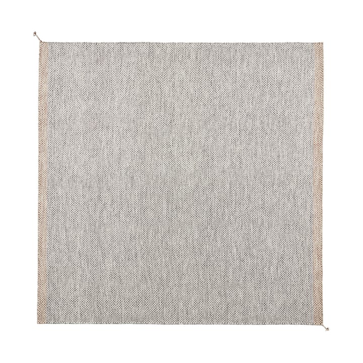 Ply ullmatta 240x240 cm, Black-white Muuto