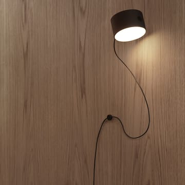 Post sladdfäste till vägglampa - Svart - Muuto