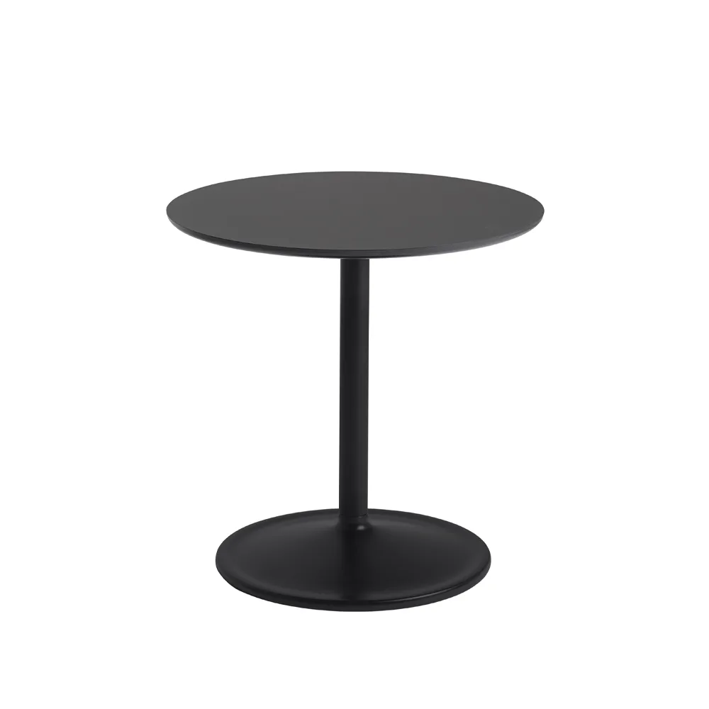 Muuto Soft sidobord Ø48cm Black nanolaminate H: 48 cm
