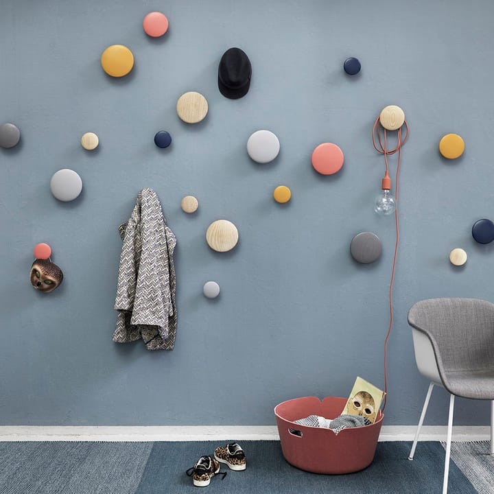 The Dots klädkrok ask - Ø17 cm - Muuto