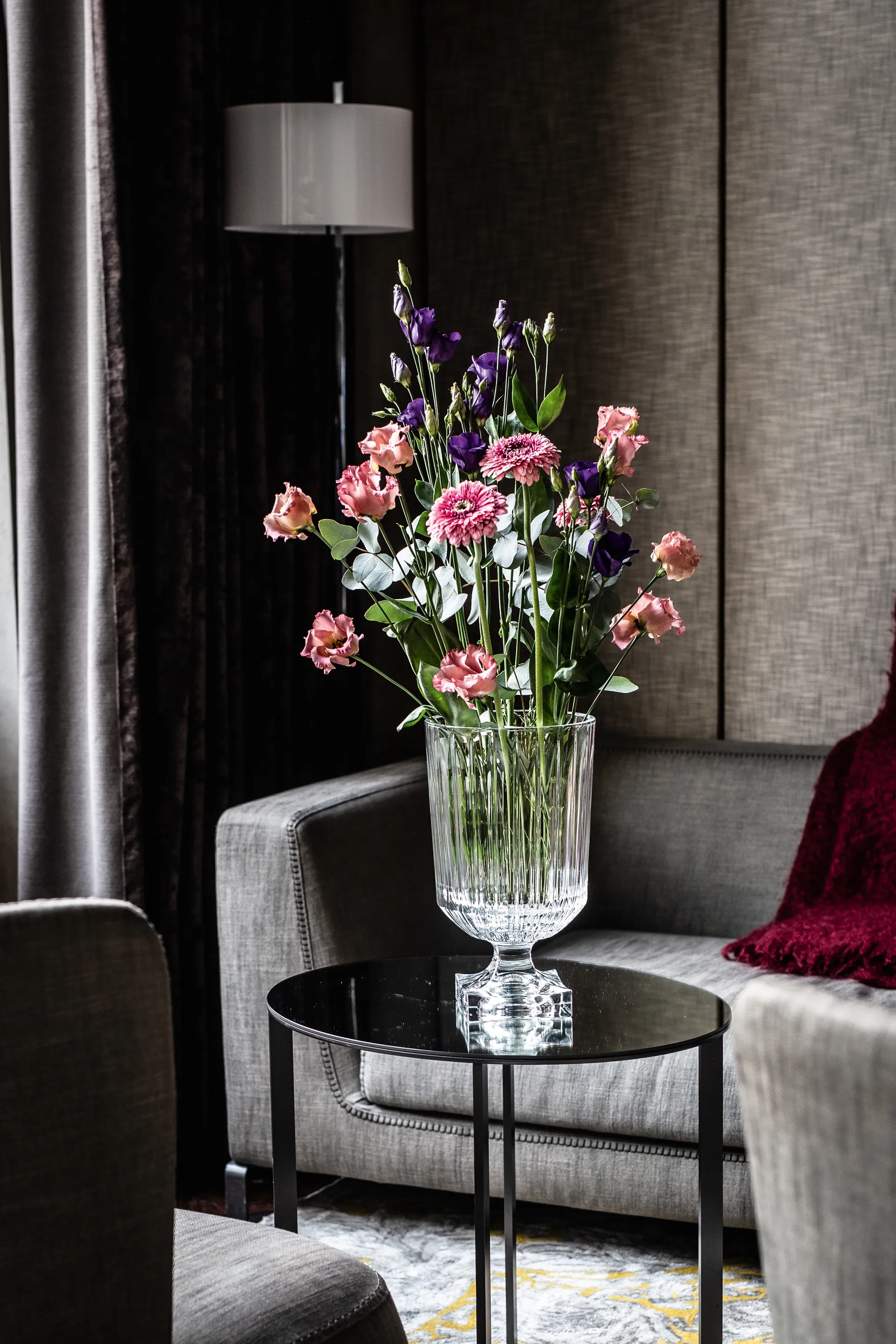 Minerva vas 32 cm, Klar Nachtmann