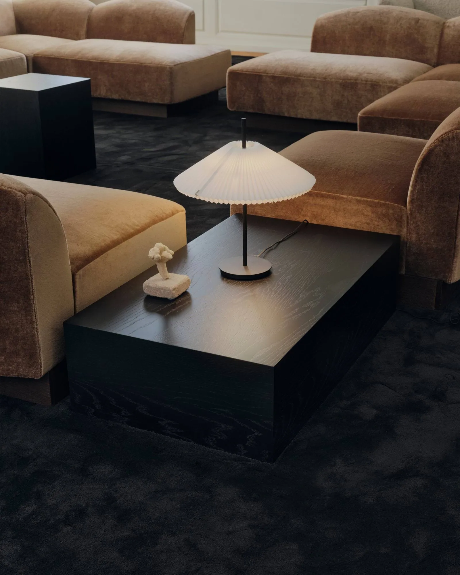 Nebra bordslampa, White (vit) New Works