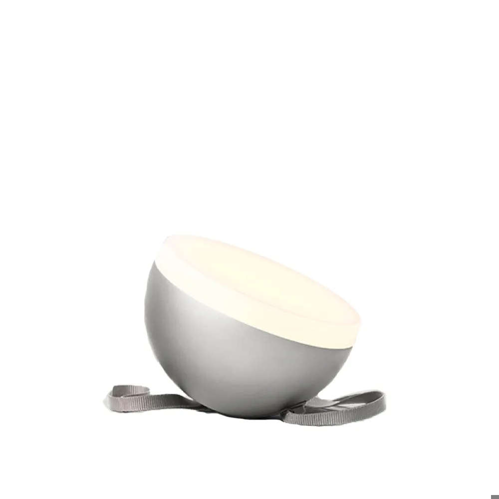 New Works Sphere portable lampa Warm grey