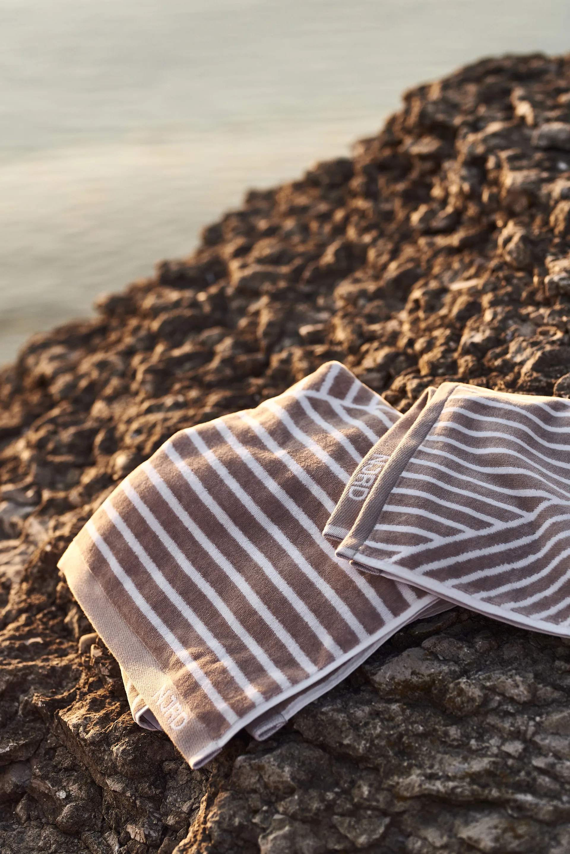 Stripes handduksset 4 delar - Beige NJRD