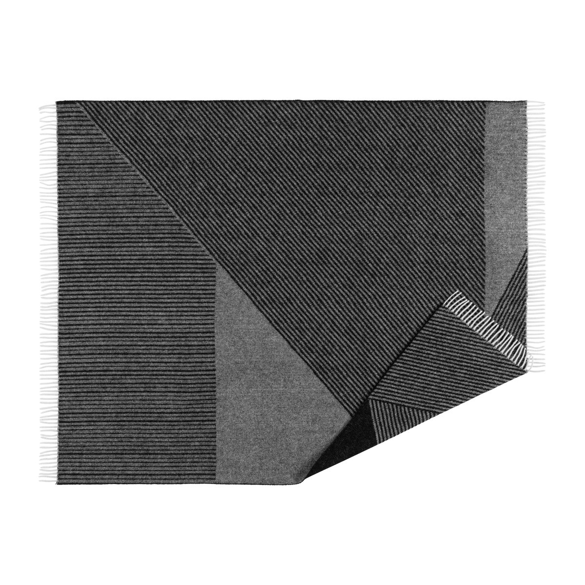 NJRD Stripes ullpläd 130x185 cm Svart | Skandinavisk Design | Ullplädar & Ullfiltar | Svart