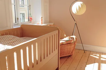 Form baby & juniorsäng 166x77,5x87 cm - Ek - Nofred