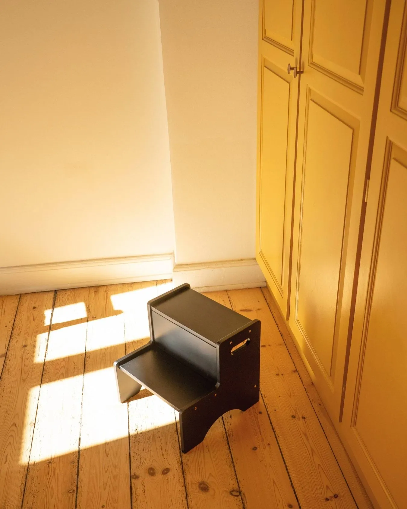Step Up barnpall, Svart Nofred