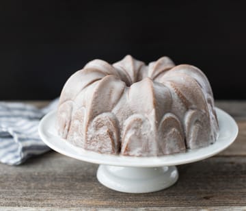 Nordic Ware Fleur De Lis Bundt bakform - 2,4 L - Nordic Ware