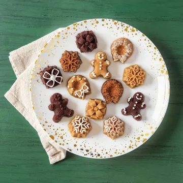 Nordic Ware Holiday Tea Cake kakform - Silver - Nordic Ware