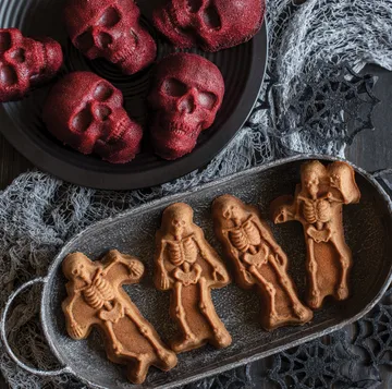 Nordic Ware Spooky Skeleton bakform - Brons - Nordic Ware