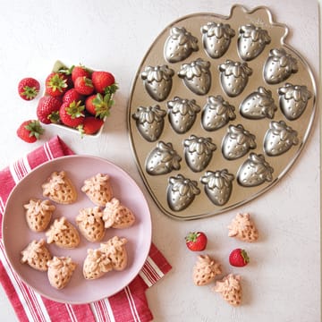 Nordic Ware strawberry bites bakform - 0,4 L - Nordic Ware