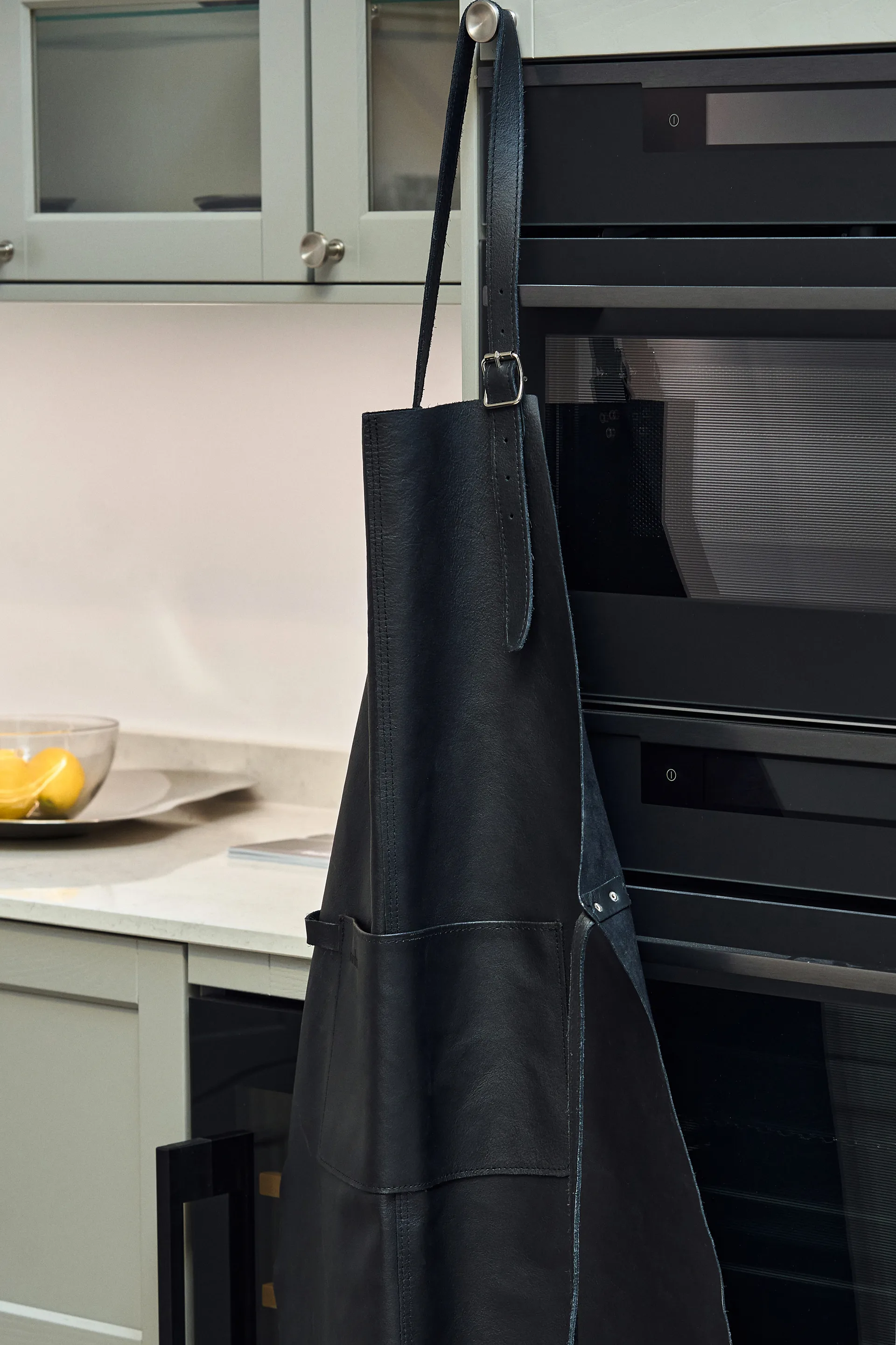 Nordwik förkläde läder, Svart Nordwik