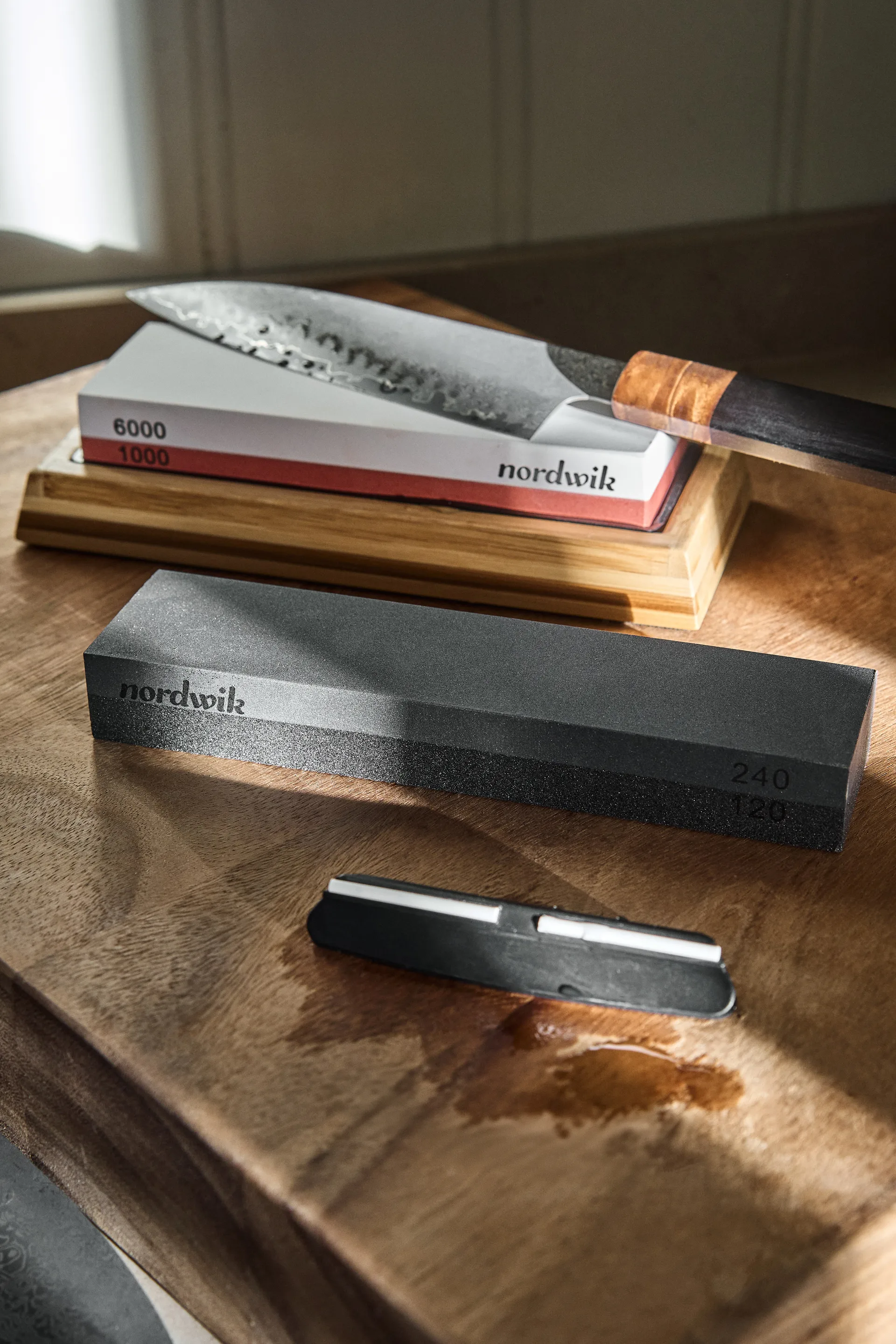 Våtslipsten grundslipning, 120/240 grit Nordwik