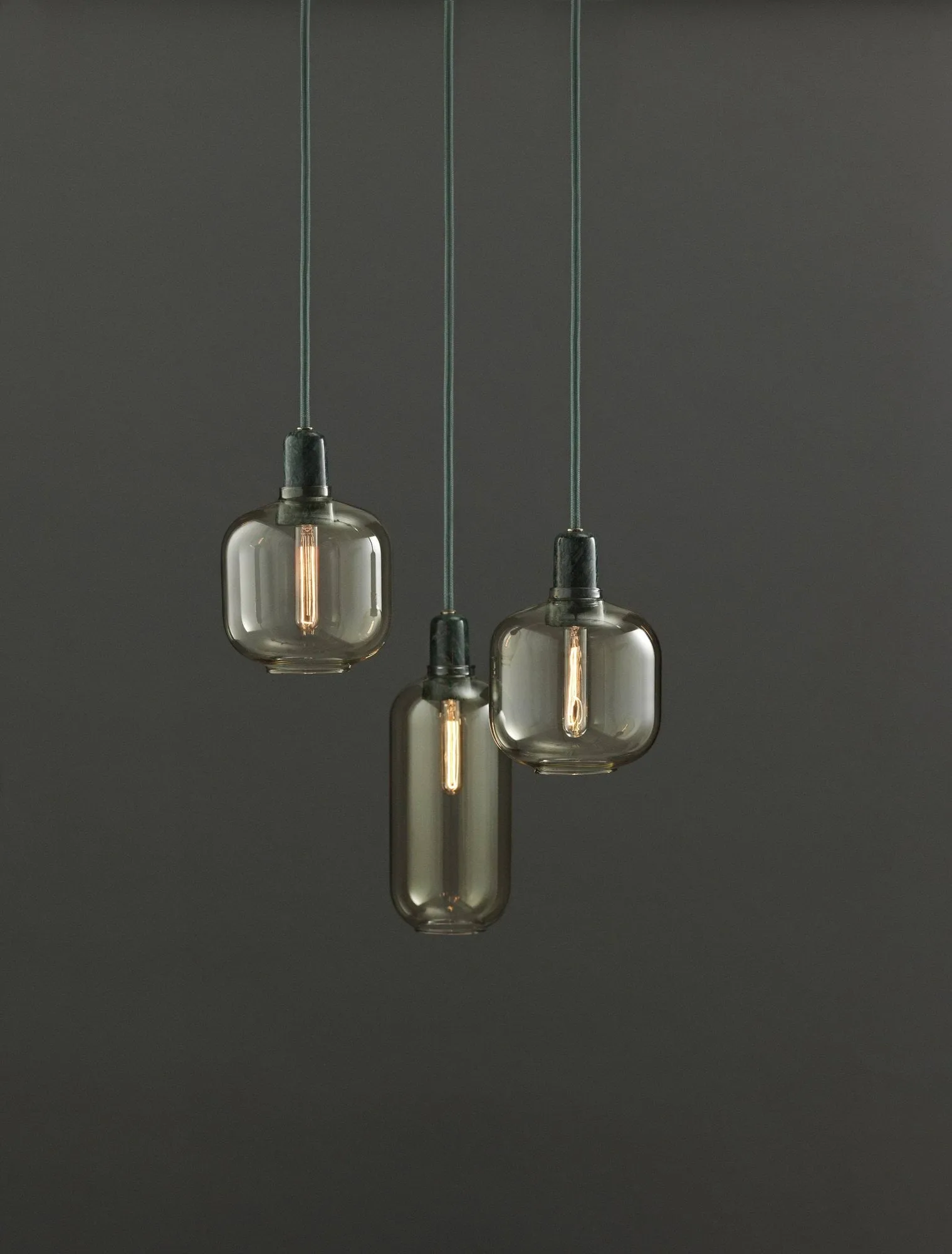 Amp lampa liten, guld-grön Normann Copenhagen
