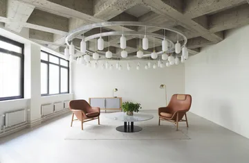 Amp lampa stor - vit - Normann Copenhagen