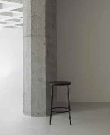 Circa barstol 65 cm - Svart aluminium - Normann Copenhagen