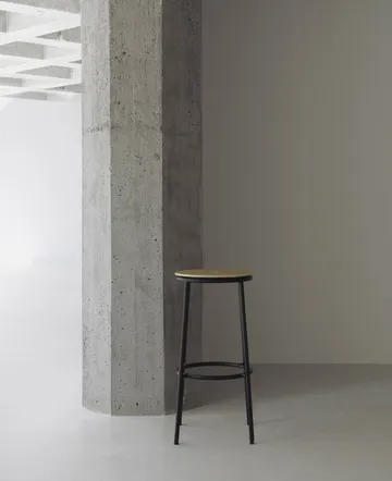 Circa barstol 75 cm - Svart ek - Normann Copenhagen