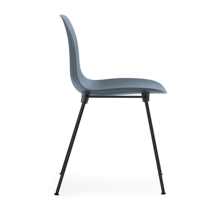 Form Chair staplingsbar stol svarta ben 2-pack, Blå - undefined - Normann Copenhagen