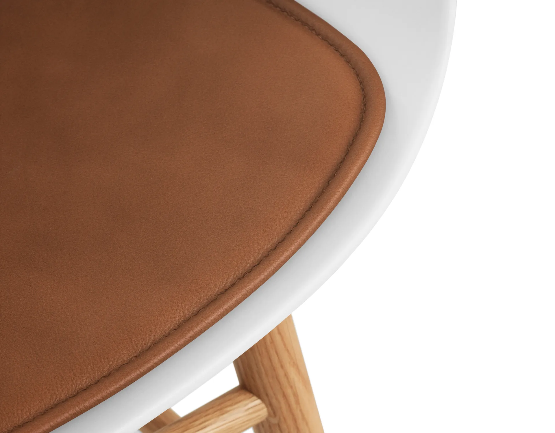 Form dyna ultra leather, Brandy 41574 Normann Copenhagen