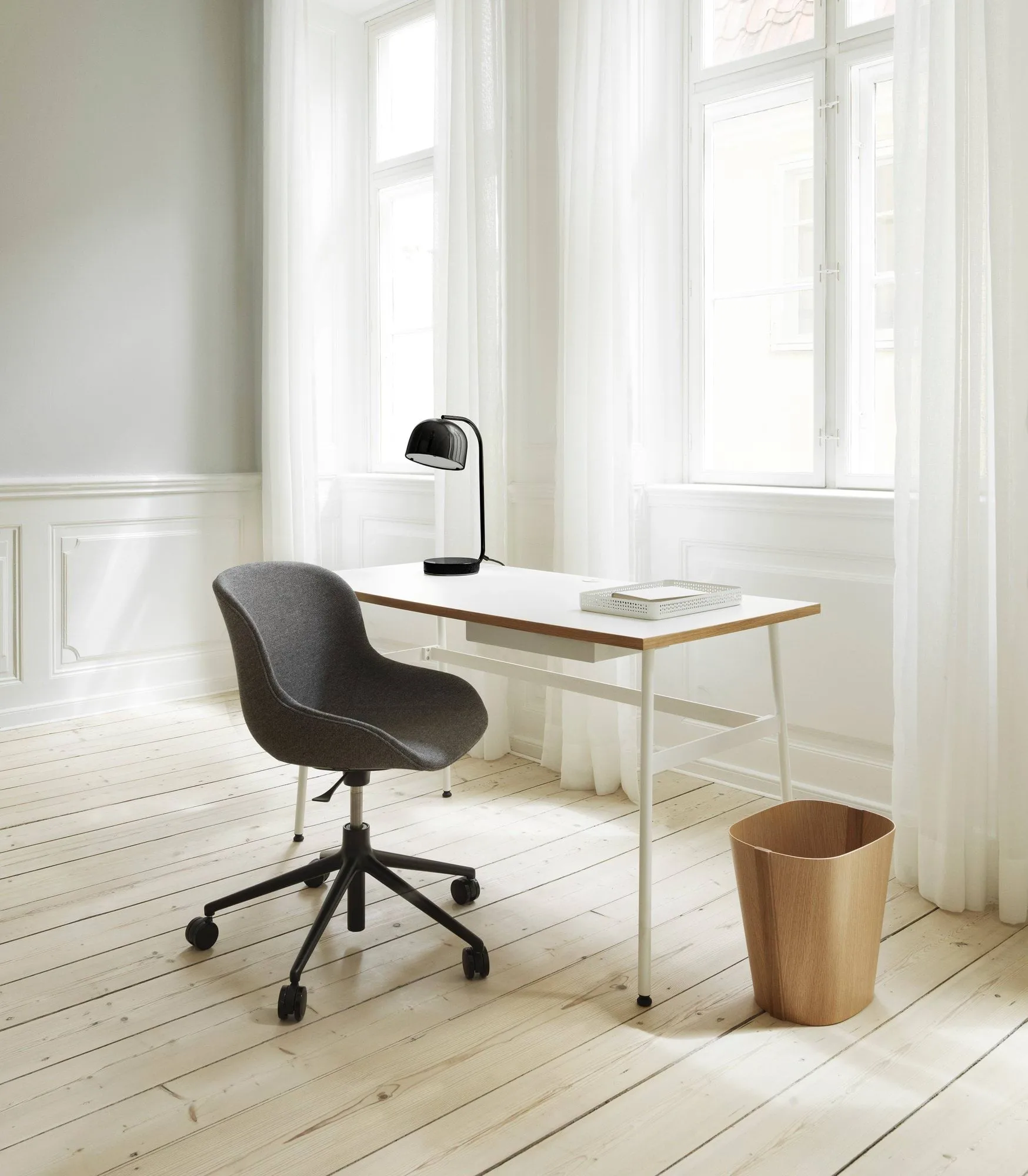 Grant bordslampa, black Normann Copenhagen