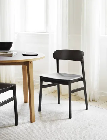 Herit stol rökt ek - Sand - Normann Copenhagen