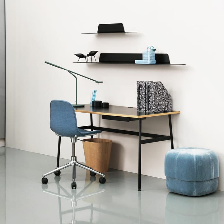 Journal skrivbord, grå, laminat, grå stålben och låda Normann Copenhagen