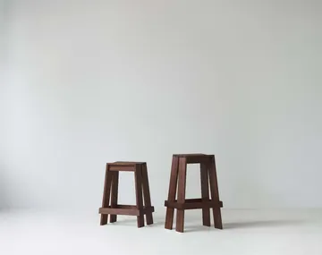 Let barpall 65 cm - Brown Stained Ash - Normann Copenhagen