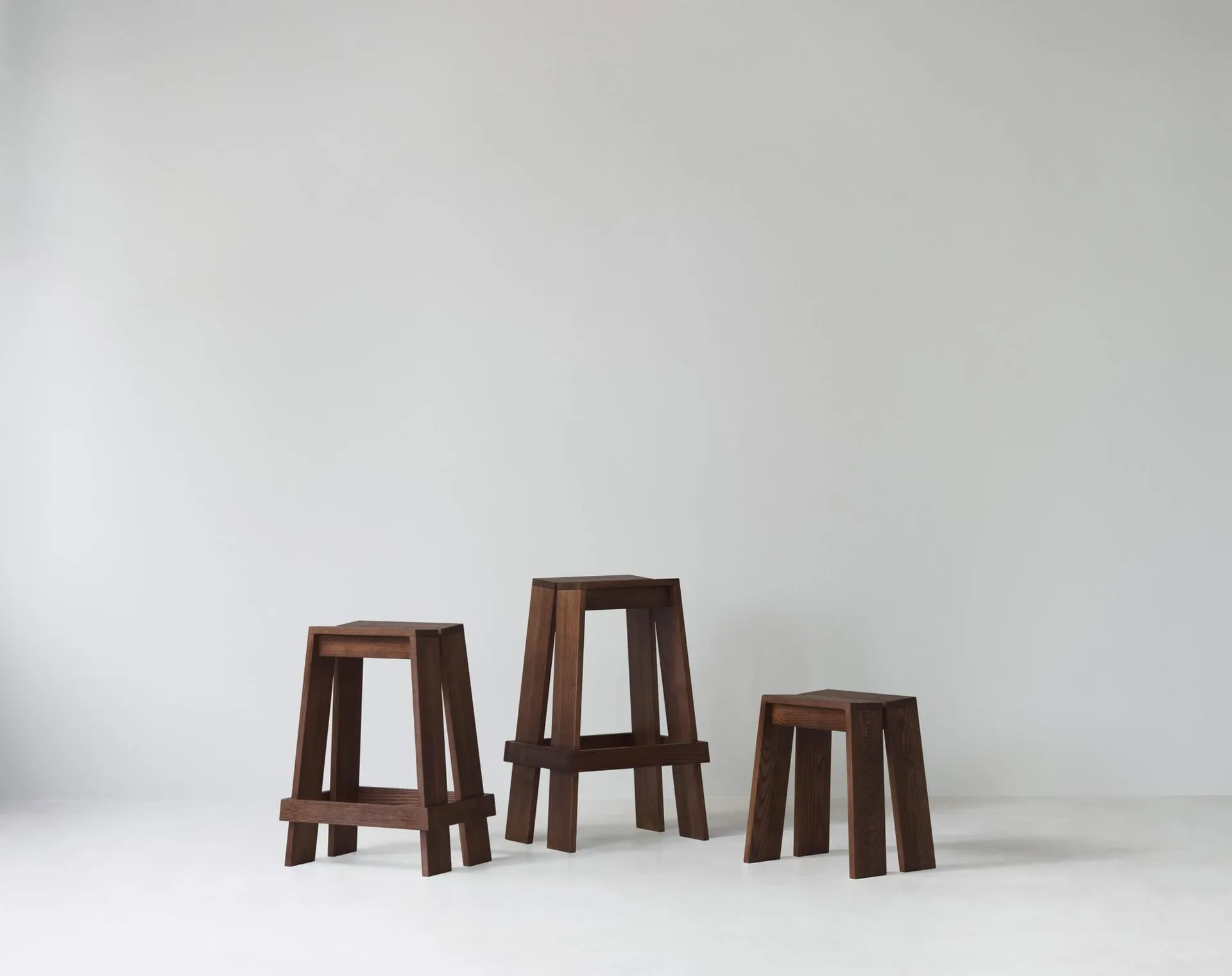 Let pall, Brown Stained Ash Normann Copenhagen