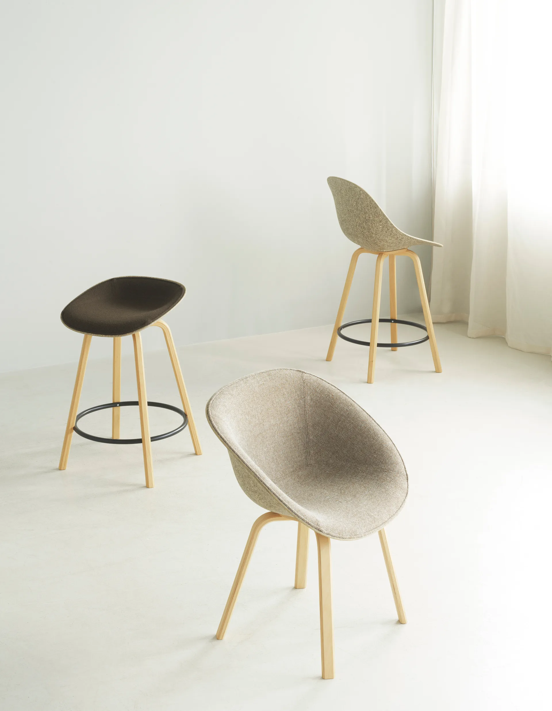 Mat Bar Chair barstol 65 cm, Hemp-beech-black steel Normann Copenhagen