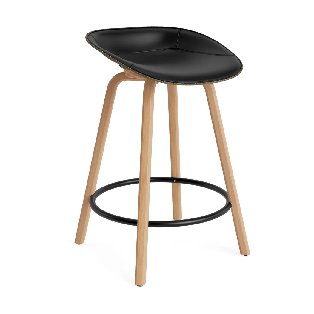 Mat Barstool barpall framsideklädd 65 cm, Ultra 41599-seaweed-beech-black steel Normann Copenhagen