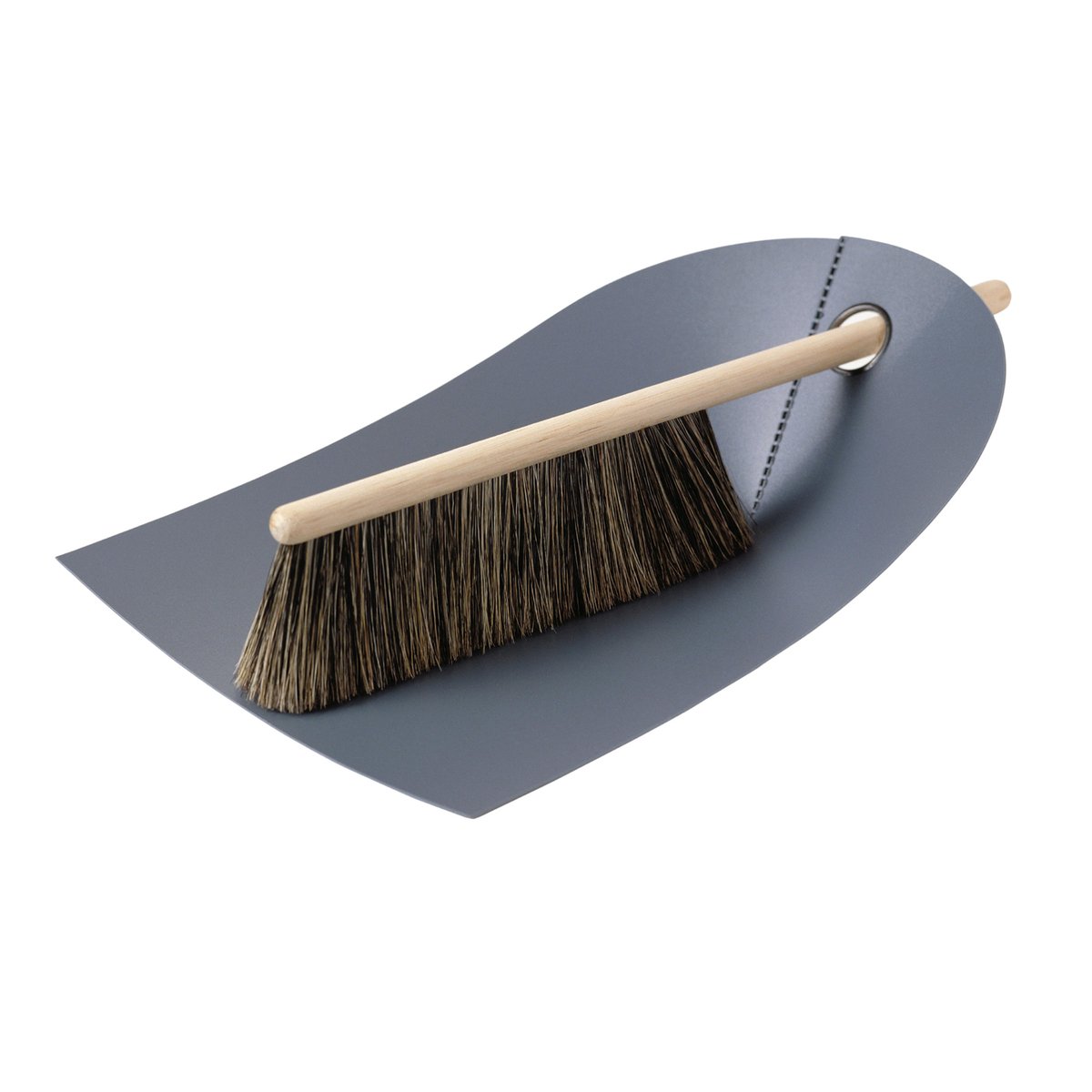 Normann Copenhagen Normann sopskyffel och borste mörkgrå