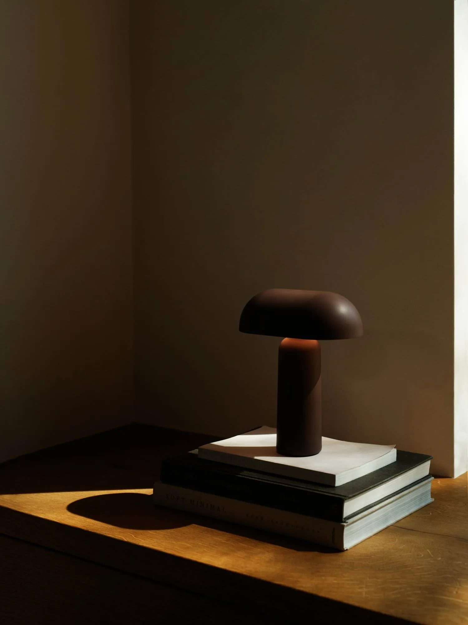 Porta bordslampa, Brown Normann Copenhagen