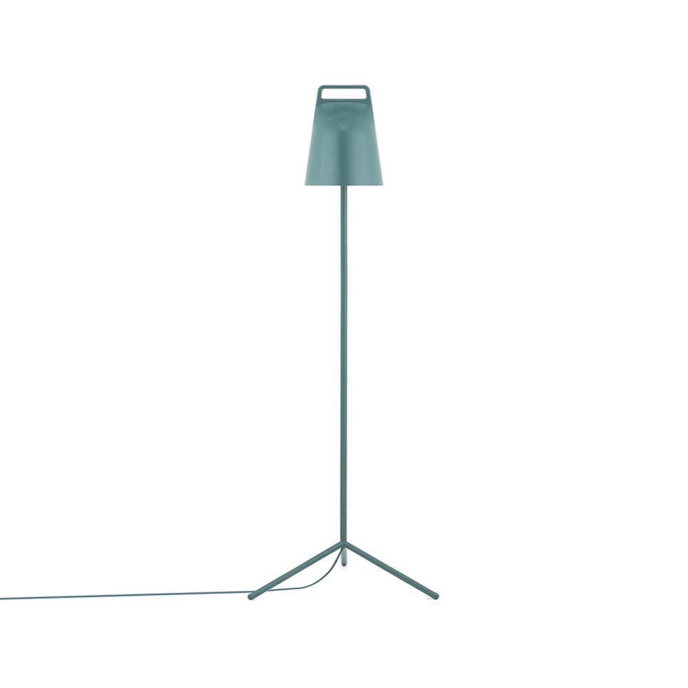 Normann Copenhagen Stage golvlampa petrol green, pulverlackerat stål