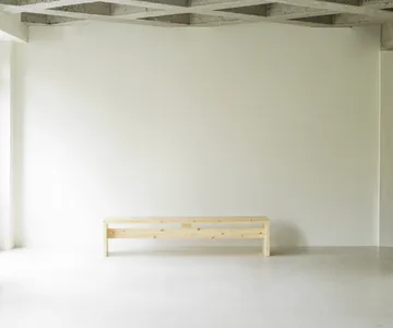 Stretch bänk - Furu, 200 cm - Normann Copenhagen