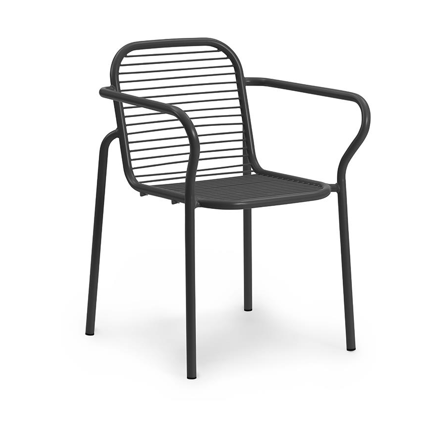 Normann Copenhagen Vig karmstol Black | Skandinavisk Design | Trädgårdsstolar | Svart