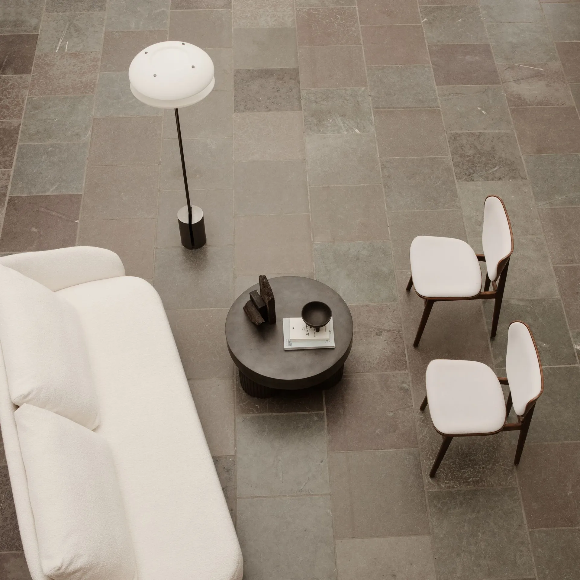 Gear soffbord lågt Ø70 cm, Earth (brun-svart) NORR11