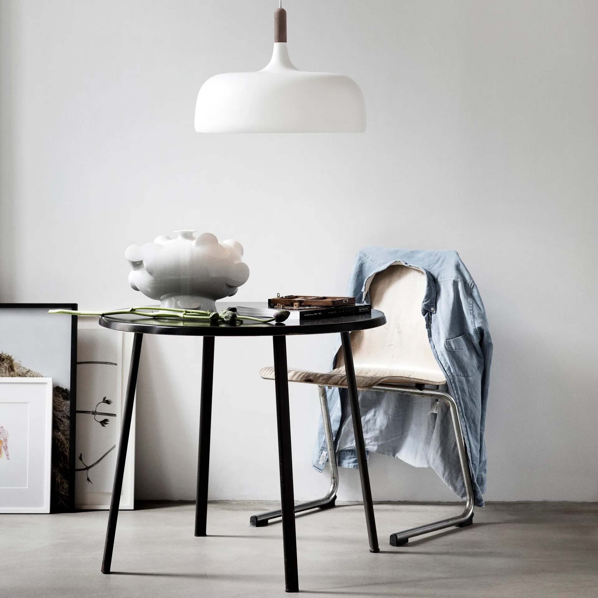 Acorn taklampa, vit Northern