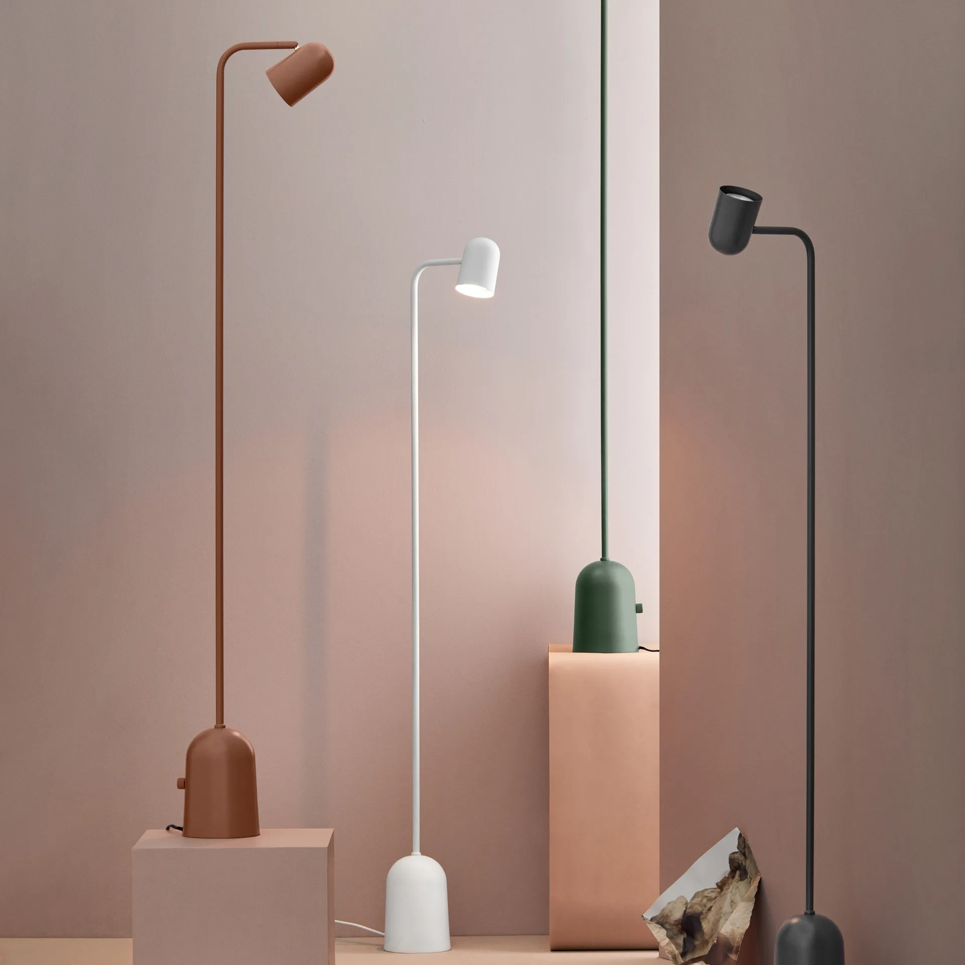 Buddy golvlampa, White Northern