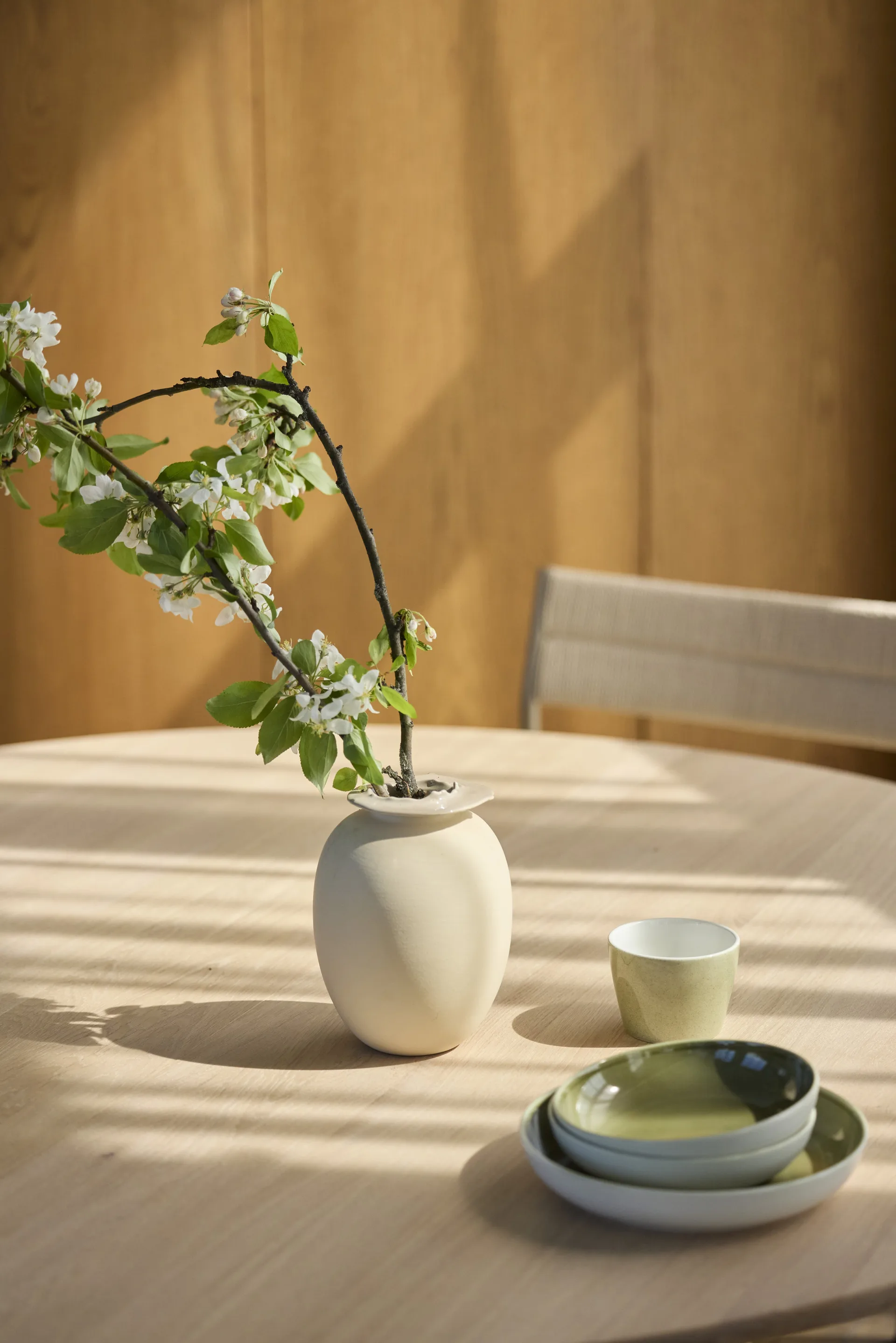 Expand matbord Ø140 cm, Ljusoljad ek Northern