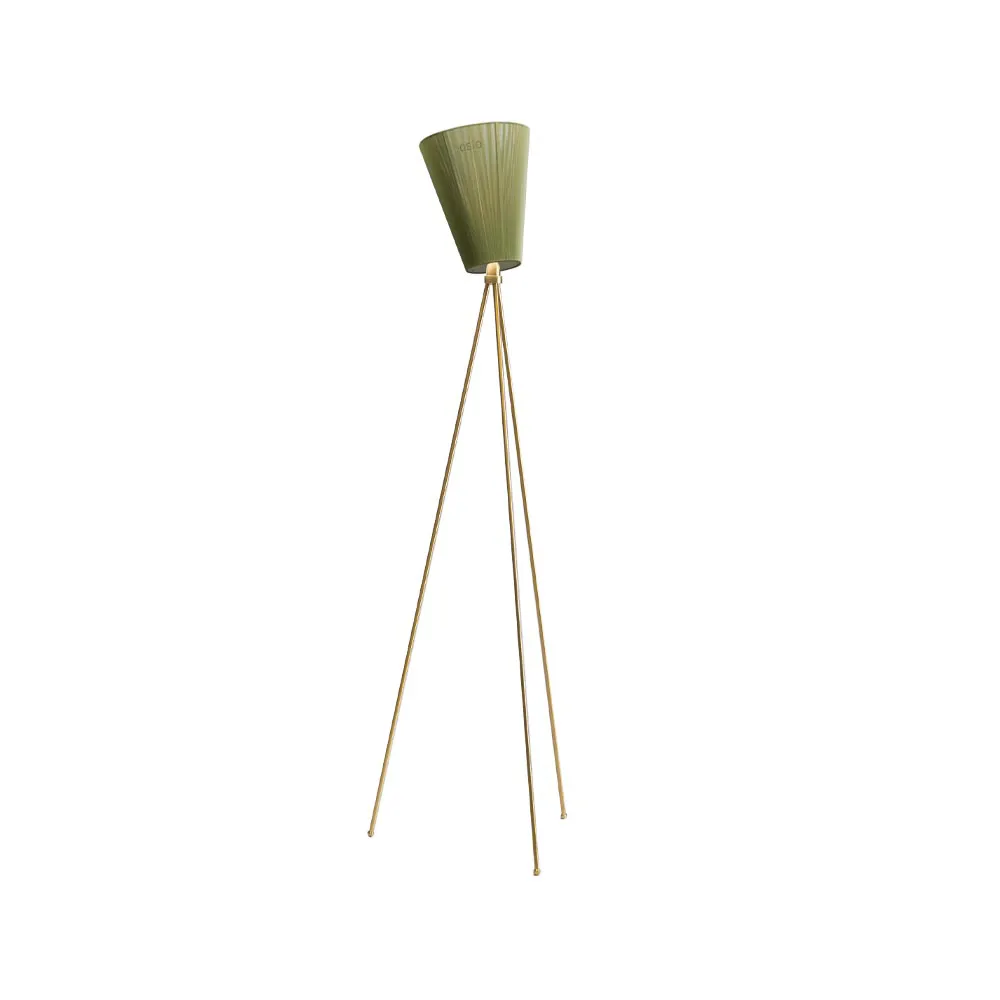 Northern Oslo Wood golvlampa olive green, guldigt stativ