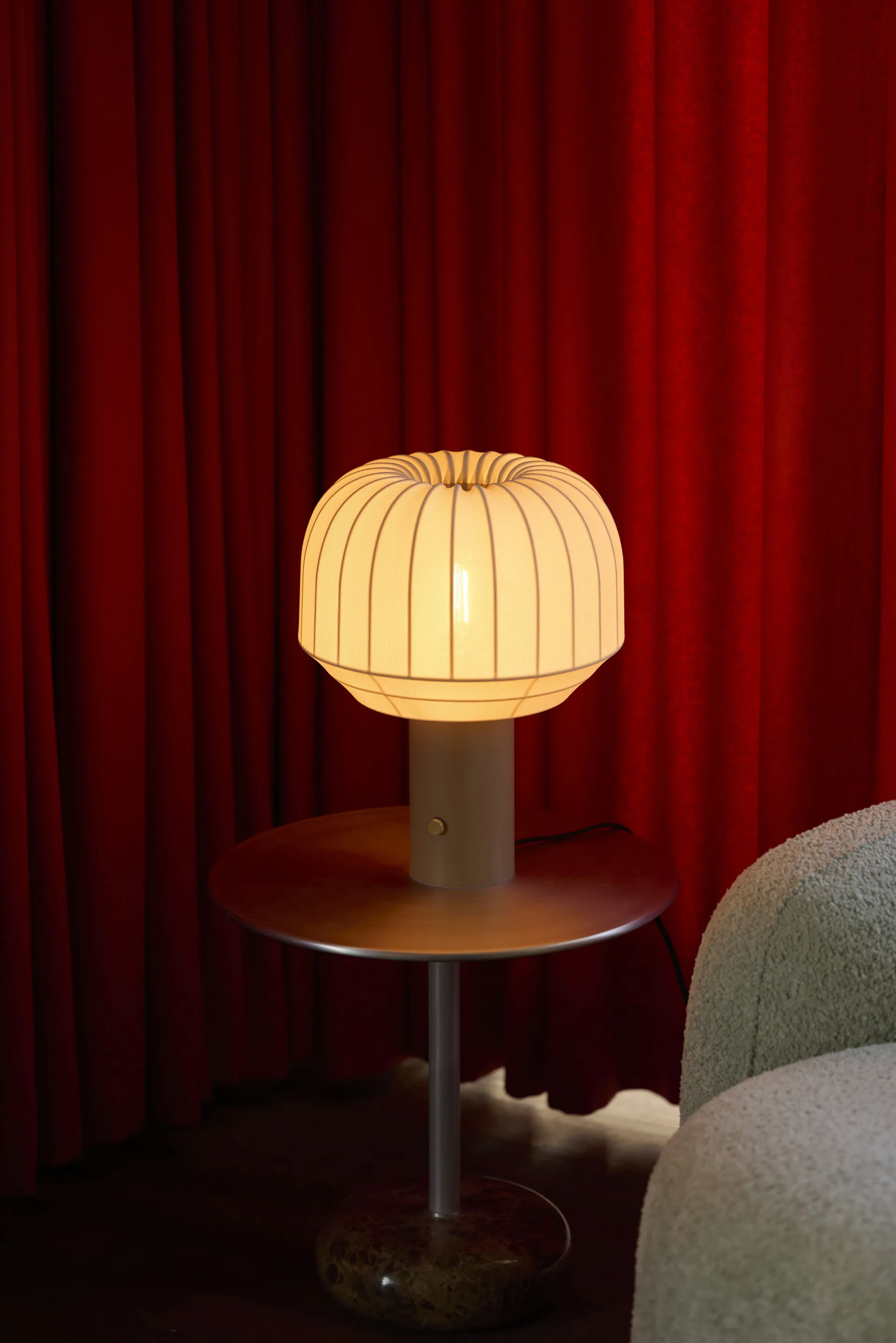 Tradition bordslampa 39 cm, White Northern