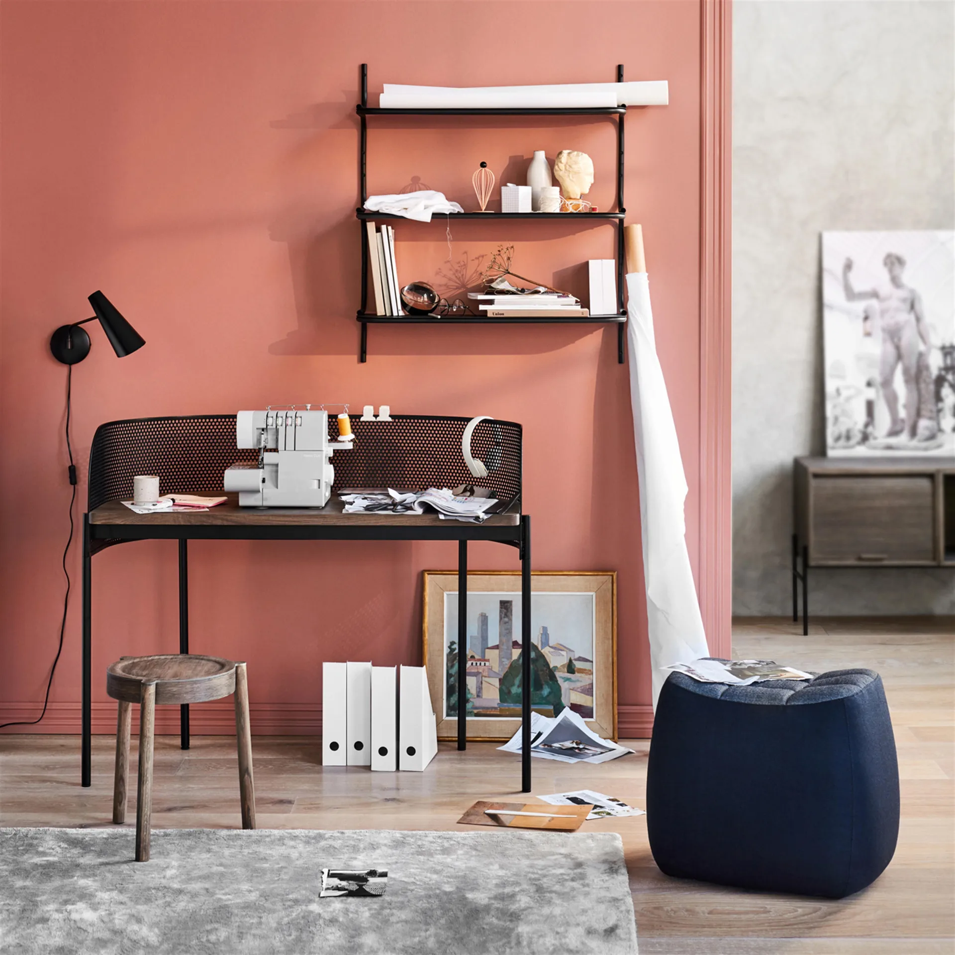 Wired vägghylla, svart Northern