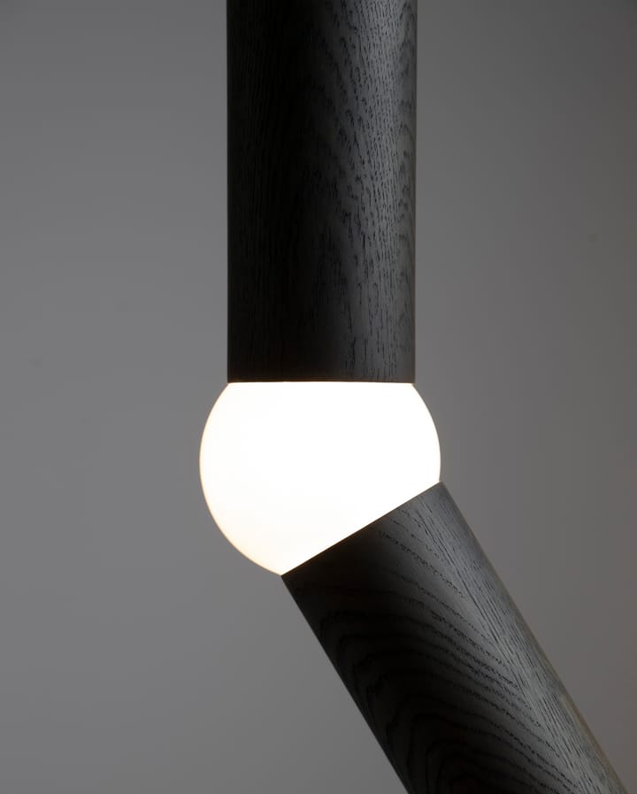 Lightbone golvlampa 124,3 cm - Black oak - Oblure