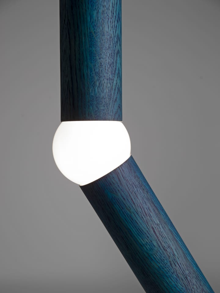 Lightbone golvlampa 124,3 cm - Blue oak - Oblure